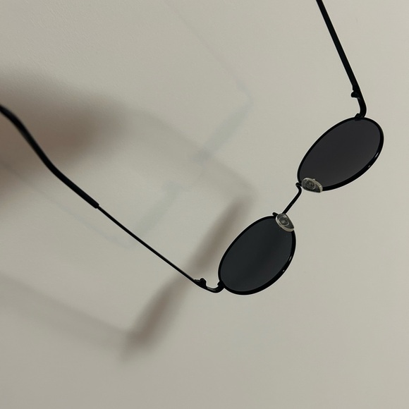 Black Sunglasses - Picture 2 of 6